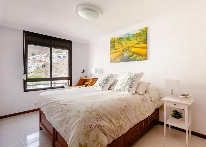 Apartamento Cruz Harbor Views: Seaside Prime Location