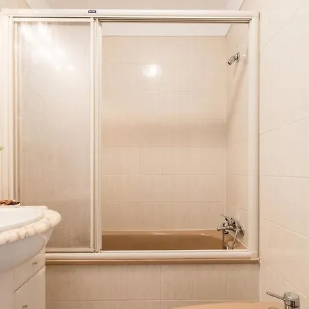 Cruz Harbor Views: Seaside Prime Location Апартаменты